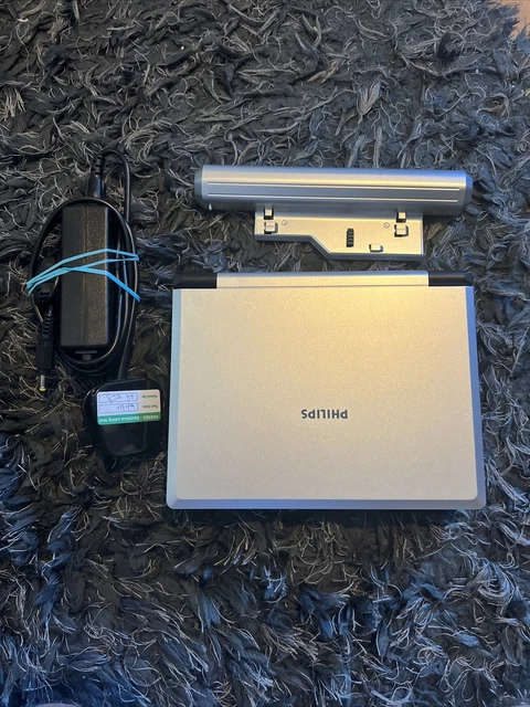 PHILIPS PET706/05 PORTABLE DVD Player With Battery Pack And Power Cable ...