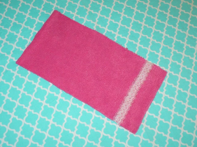 Barbie Doll Dream House Accessory ~ Vintage Pink Terrycloth Bath Towel with Lace Barbie Doll Dream House Accessory ~ Vintage Pink Terrycloth Bath Towel with Lace