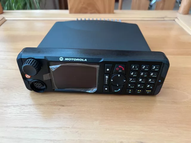 Transceptor Motorola MTM800E Tetra 350-390MHz