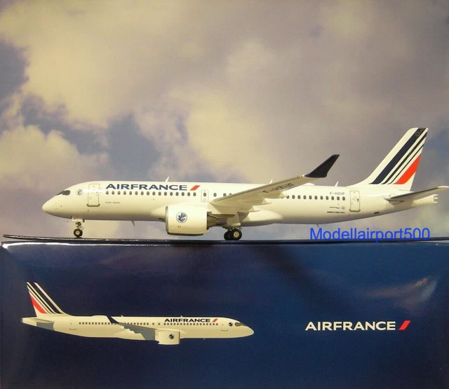 Maquette Avion HERPA A220-300 Air France 1/200 - F-HZUA, Plastique Détailé Avec Socle
