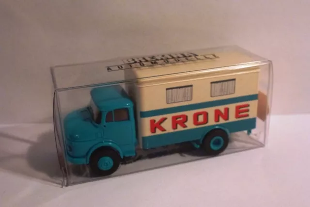 CIRCUS KRONE Brekina 47110 MB Mercedes Koffer NEU/OVP