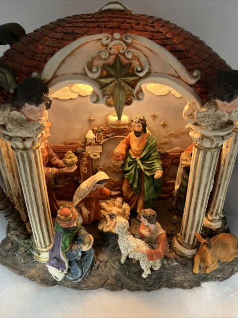 Vintage Nativity Lamp Christmas Holy Family Lighted Ceramic Figurines Beautiful