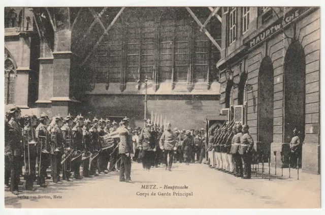 METZ - Moselle - CPA 57 - Militaire  Place d' Armes Corps Garde