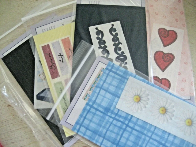 LOTE DE 5 KITS DE FINALIZACIÓN DE PÁGINA DE RECUERDOS CREATIVOS + Papel Familia Margarita