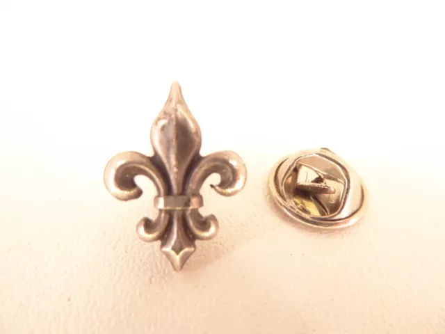 Pin's Pins Pin Badge - FLEUR DE LYS - ROYAUTE / ROYAL -