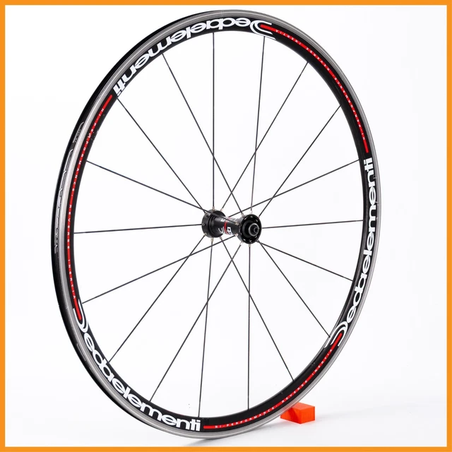Roue velo de route de seconde main ou neuves jusqu'à -70