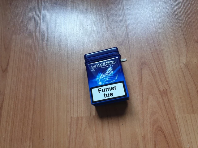 étui a Cigarettes en métal " Gauloises blonde vintage " liberté toujours
