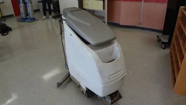 Pioneer Eclipse Autoscrubber