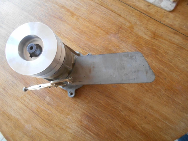 Xypag SHORROCK SUPERCHARGER C75B T Series Long Nose Front Support Bracket ...