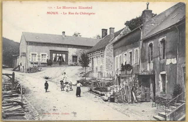 58 - CPA MOUX - La Rue du Châtaignier - Gervais éditeur - Série Morvan Illustré