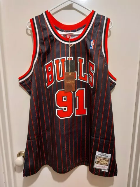 NEW #91 Dennis Rodman Chicago Bulls 95-96 Red Pinstripe NBA Jersey (Small)