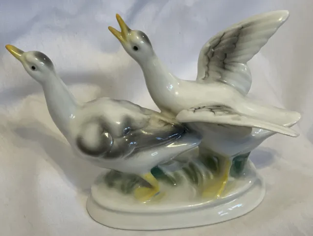 Gerold Porzellan Porcelain Figurine Pair of Geese (Gänse) Bavaria 6283 Vintage