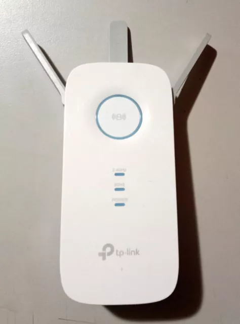 TP-LINK AC1750 WiFi Range Extender, Used For a Few Weeks. Excellent Condition.