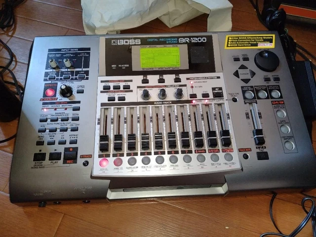 マルチトラックレコーダー MTR BOSS BR1200CD Amazon | Roland DIGITAL RECORDING STUDIO BR-1200Cd | マルチ