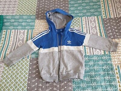 Boys Adidas tracksuit top age 3-4 years zip doesn't work