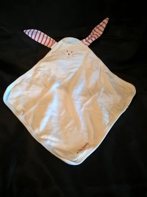 Doudou Plat Lapin Mouchoir Blanc Oreilles Rayées Rose Blanc Petit Bateau