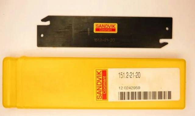 ブレード151.2-25-40　ブロック150.2-2520-25　サンドビック 151.2-2520-25