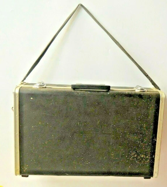 Ancienne valise en bois Emmaüs Etikette