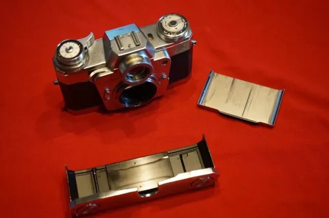 Zeiss Ikon Contarex Bulls Eye body
