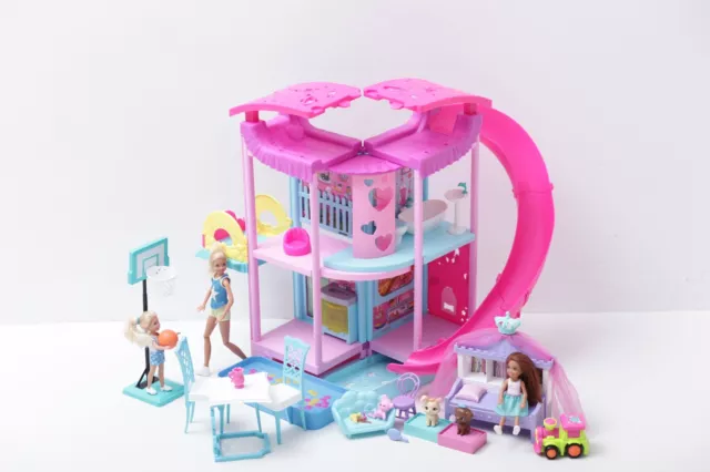 BARBIE DOLL CHELSEA Adventure Princess Storytime Playhouse