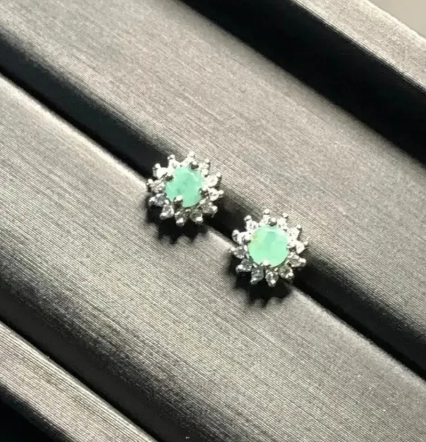 Round Natural Stone Emerald Stud Earrings 925 Sterling Silver