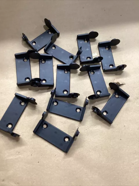 IGUS 105.4P Energy Chain System End Mounts #629I102 Lot Of 12