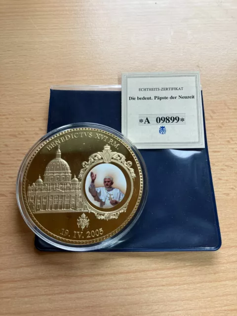 Gigant Medaille Papst Benedikt XVI./ Päpste der NZ vergoldet PP Vatikan 70 mm