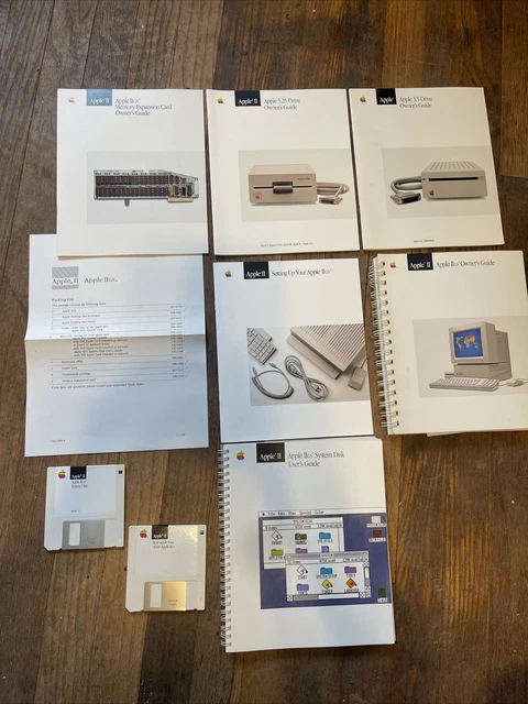 Lot Of Apple IIGS Owners Guide Manuals system disk book papers  disk