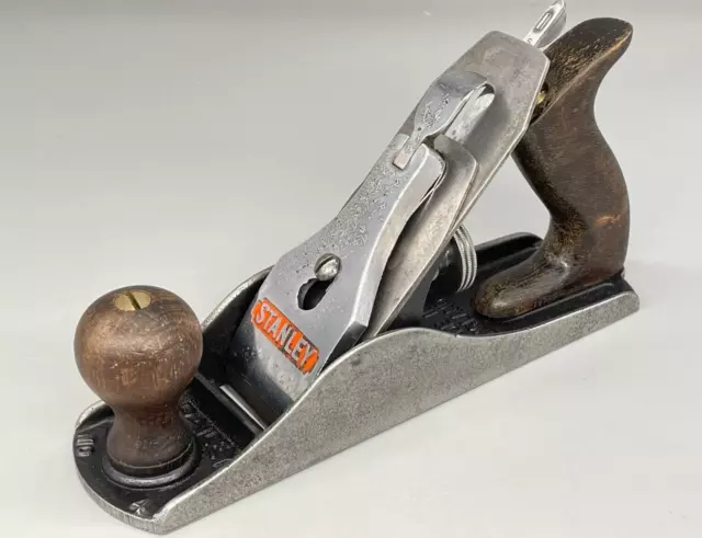 Vintage Stanley Bailey No 4 Smoothing Plane Carpenters Woodworking Plane Tool