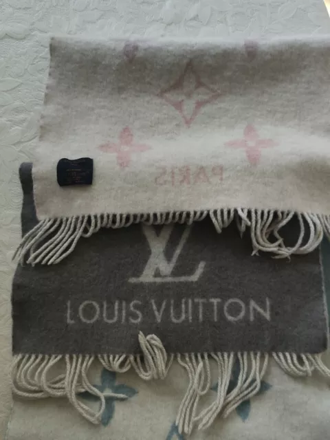 SOLD #louisvuitton light blue 'Reykjavik' cashmere scarf: $480 (retails  $1,180) Excellent condition! Comes with box #louisvuittonscarf…