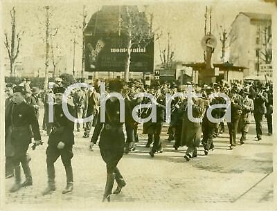 1936 MILANO Corteo banda musicale alla FIERA CAMPIONARIA *Fotografia