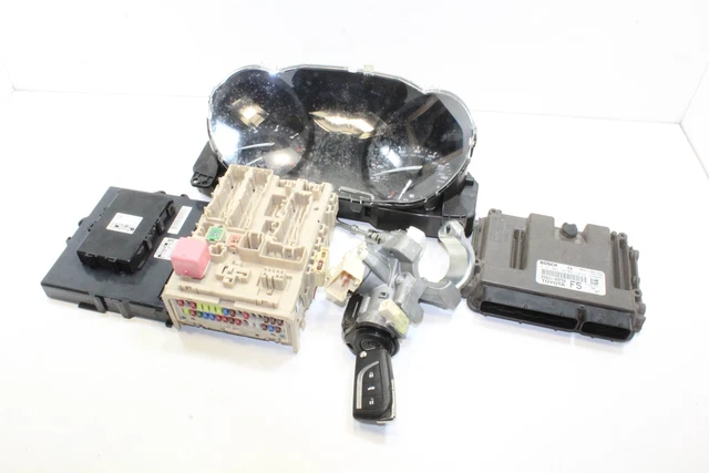 TOYOTA Avensis T27 Manuel Moteur ECU Set 89661-05F50 1.6 D4-D Diesel 82kw 2015