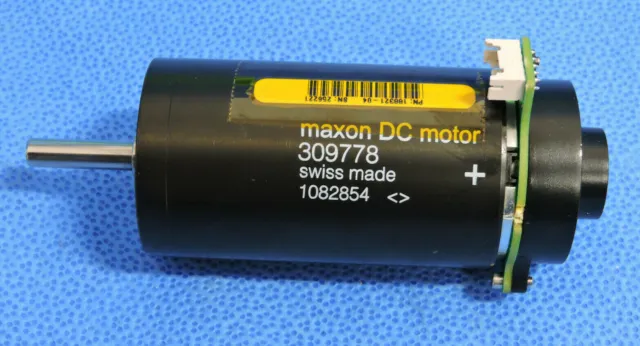 Maxon 148877 DC Motor RE 40 Graphite Brushes Servomotor 48V 150W / Old 309778