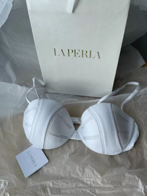 NWT Perla luxury white swimsuit bikini top, Italy Size 44C, USA 34C