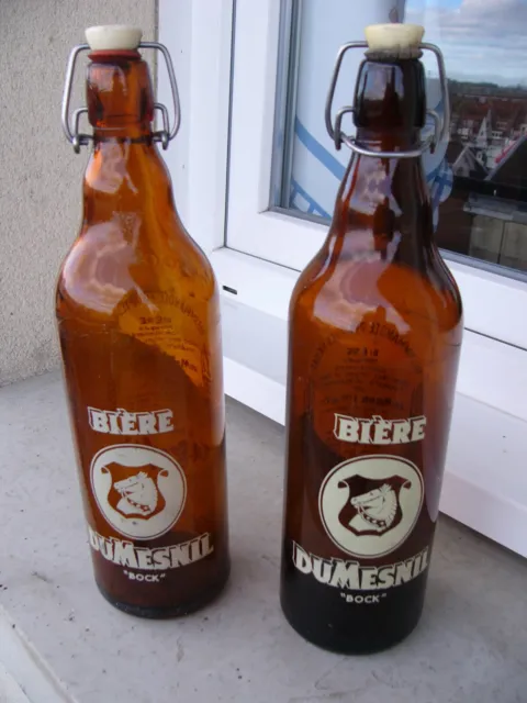Lot 2 anciennes bouteilles de bière DUMESNIL