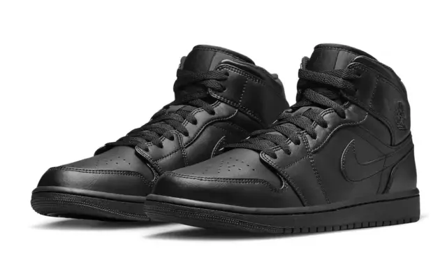 Nike Air Jordan 1 Mid Black Size 15 US Mens Athletic Shoes Sneakers