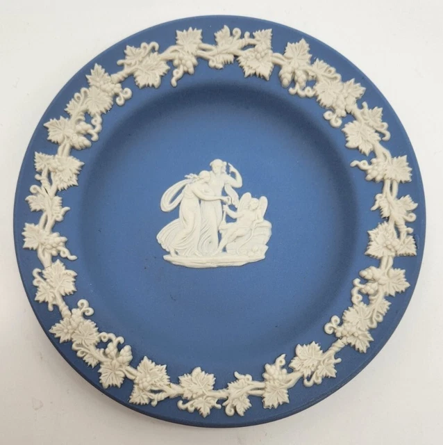 Vintage Wedgwood Blue Jasperware Round Trinket Ring Dish   Two Muses & Angel 4⅜"