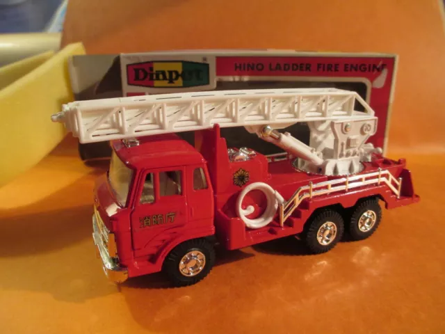 Diapet Hino Truck Japan  Pompiers Grande Echelle  Tbe En Boite 1/50 15 Cm