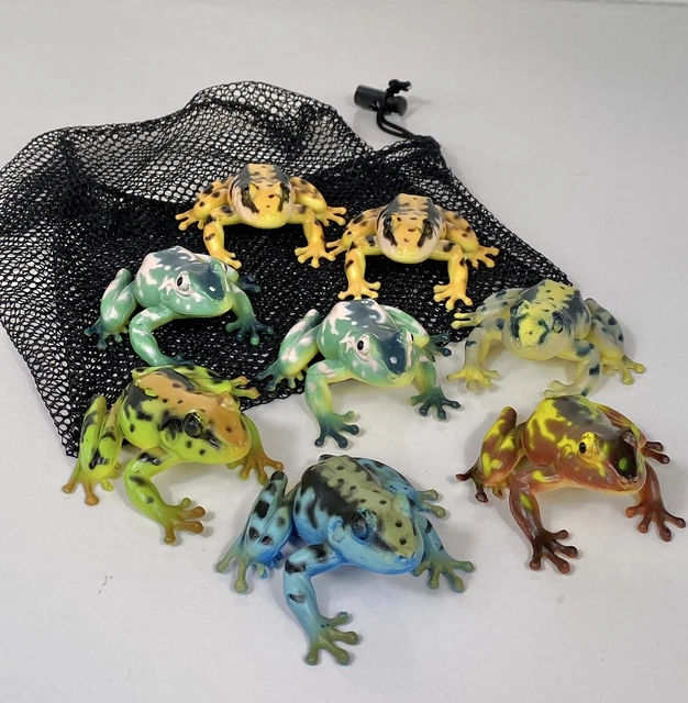 Rubber Frogs Toads Toy Figures Figurines Realistic Rain Forest Animals 8 pc Set