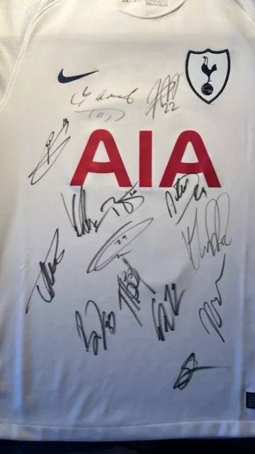 Hand signed TOTTENHAM MULTI SIGNED SHIRT, KANE,ALLI, LLORIS AUTHENTICATED