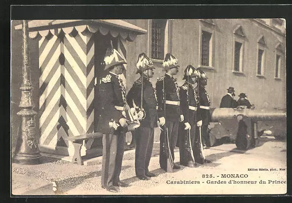 CPA Monaco, Carabiniers, Gardes d´honneur du Prince