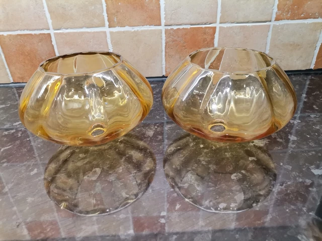 2 x Glass Oil lamp Shade VINTAGE AMBER MOULDED LIGHT Pair Set of 2.8CM FIT Small