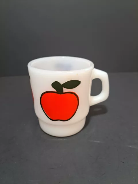 Vintage Anchor Hocking Fire King Fruit Series Coffee Mug Apple USA