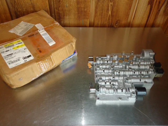 New NOS GM AcDelco 4L60E Transmission Valve Body 24210324 Chevy GMC Truck Van