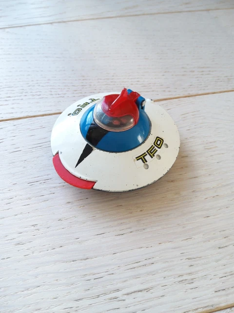 GOLDORAK / GRENDIZER / Goldrake - Vaisseau impérial de VEGA EUR 80,00