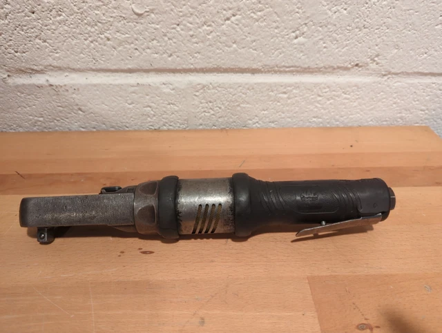 Mac tools 3/8 air ratchet Model AR1776 USED