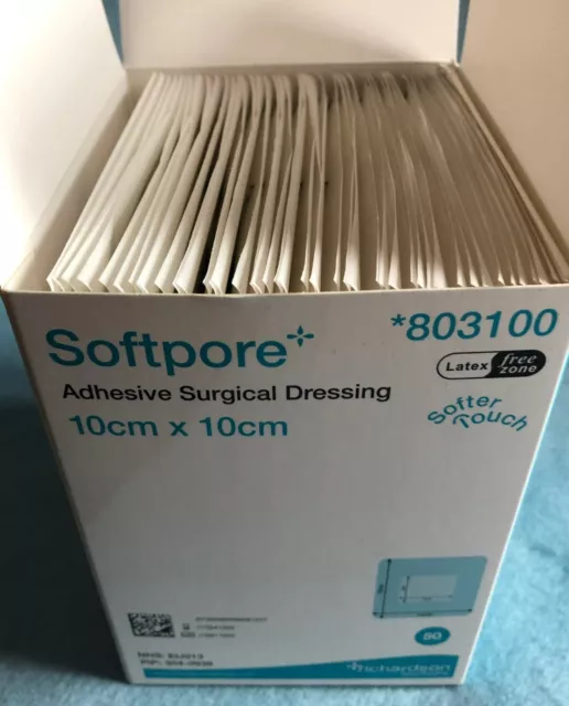 Softpore Adhesive Surgical 10x10 cm Dressing, Sterile, Single Use, Box of 50 2
