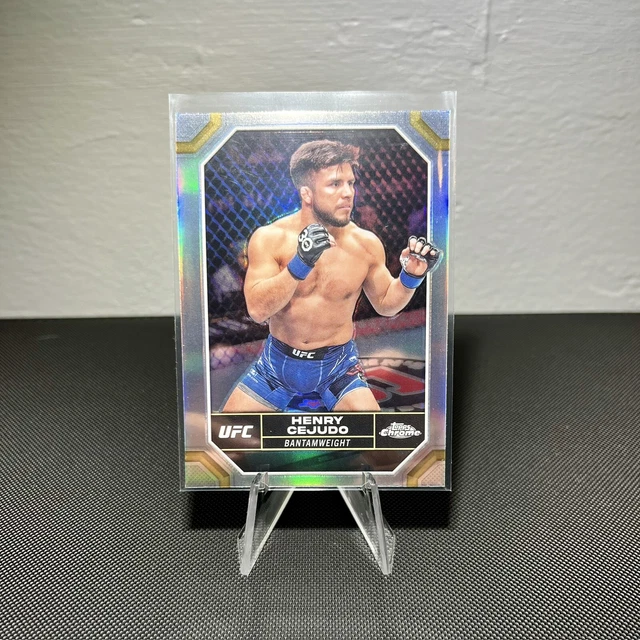 2024 TOPPS CHROME UFC 73 « The King Of Cringe » réfracteur Henry