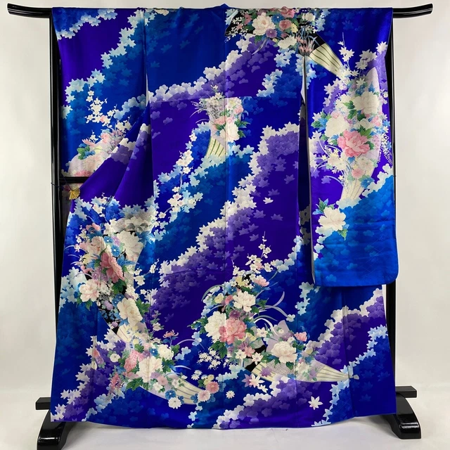 Furisode Kimono Japan  Length 169.5Cm Sleeve 67.5Cm L Of Flower, Flower Pattern,