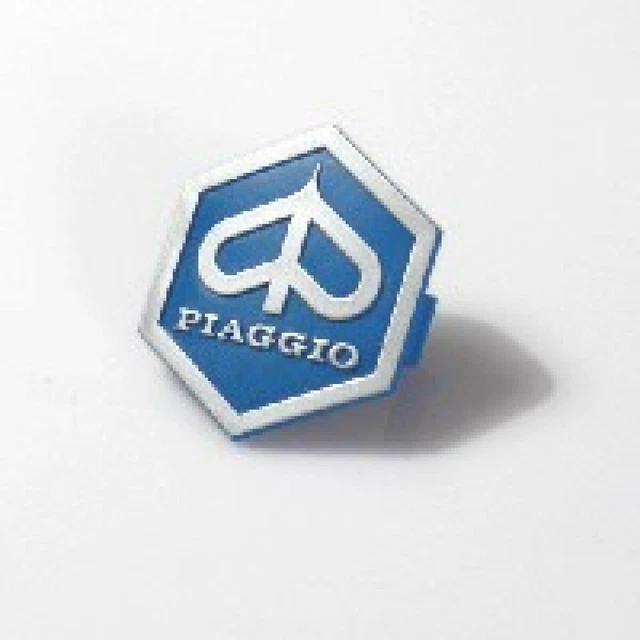 VESPA PIAGGIO HEXAGONAL Horncast Badge Clip Fix Clip On £4.40 PicClick UK